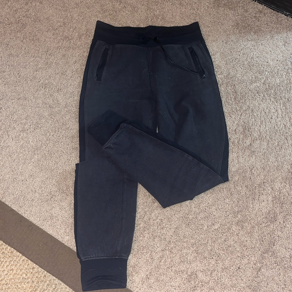 Lululemon joggers